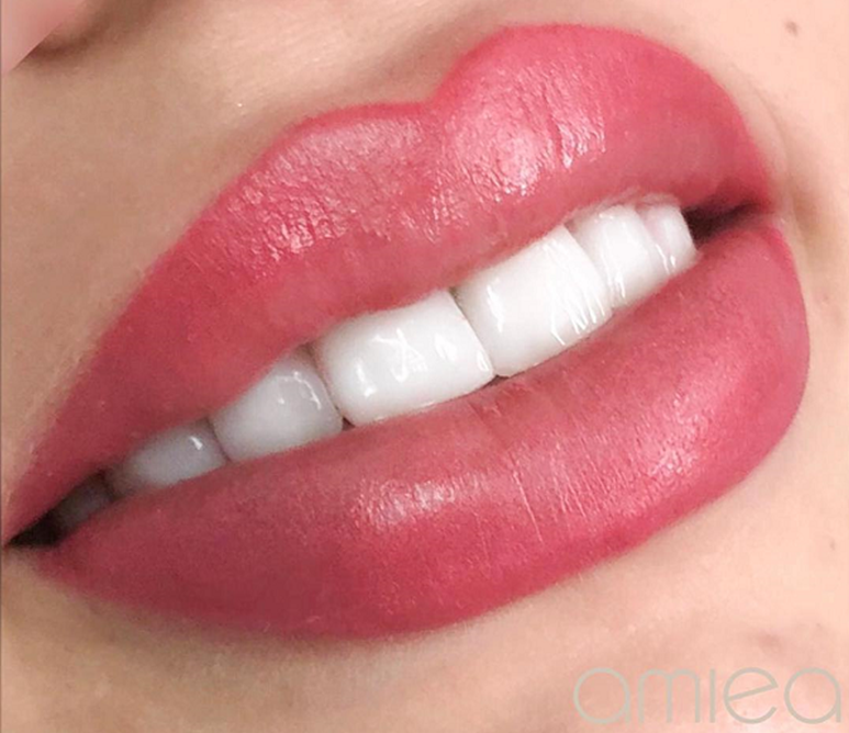 Mực xăm Amiea tự nhiên – trong trẻo 